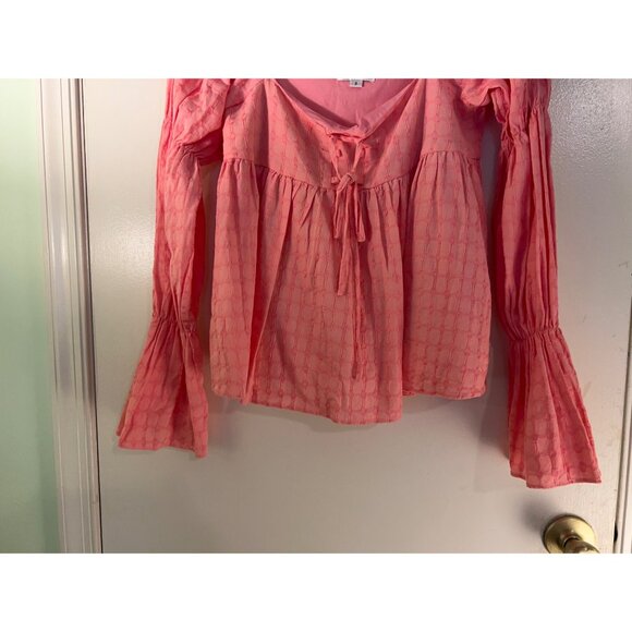 In the Style Tie Front Blouse Womens Size 8 Pink Boho Peasant Top Long Sleeve Sq - Picture 4 of 16